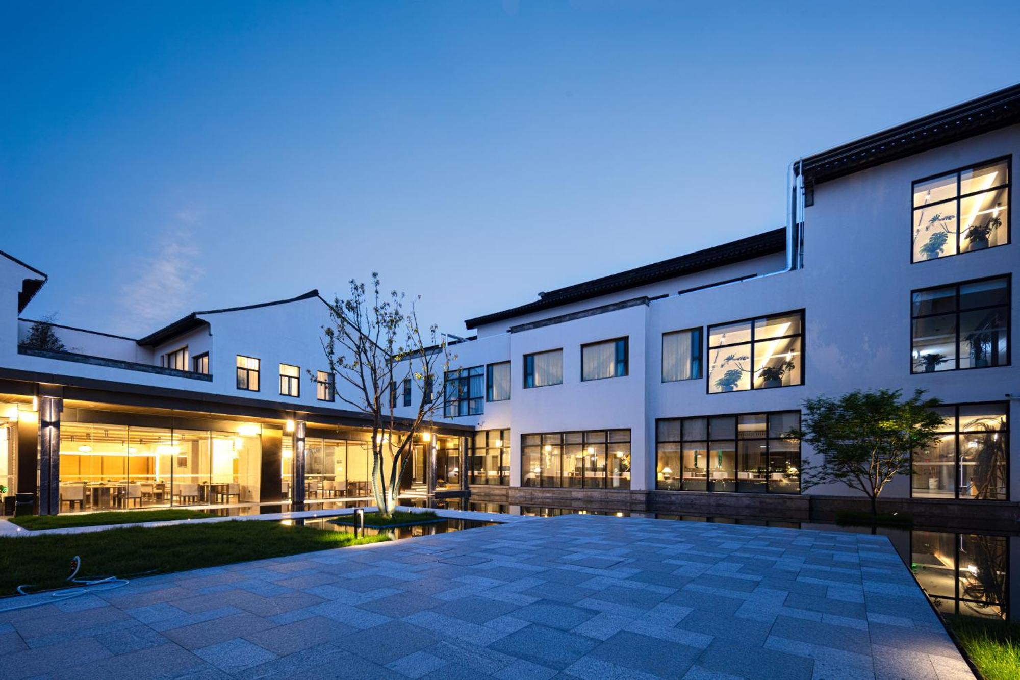 Atour Hotel Suzhou Beisi Pagoda Taohuawu Street Exteriör bild